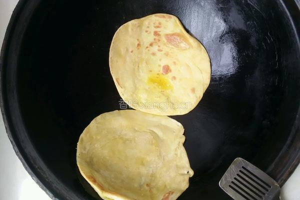 家常烙油饼 家常糖油饼 家常葱油饼 家常油酥饼的做法图解8