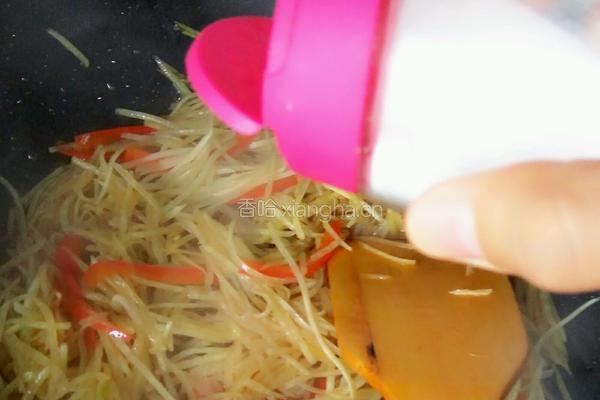醋溜土豆丝儿的做法图解7