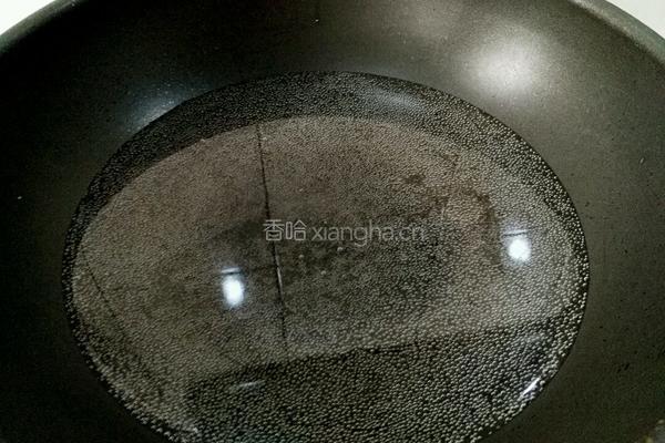 红辣椒酱拌丝瓜的做法图解3