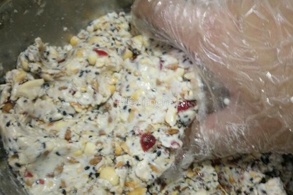 五仁月饼馅的做法图解7