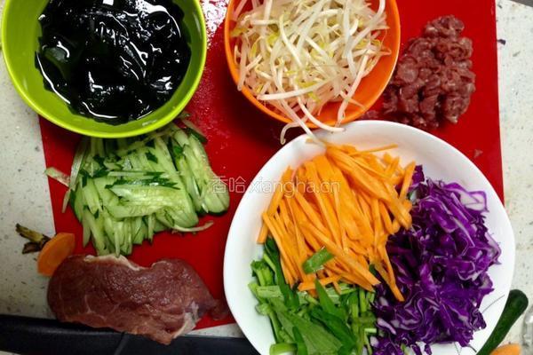 韩式石锅拌饭的做法图解1