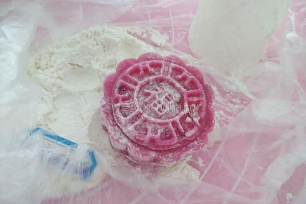 水果冰皮月饼的做法图解10