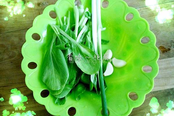 油泼棍棍面的做法图解1