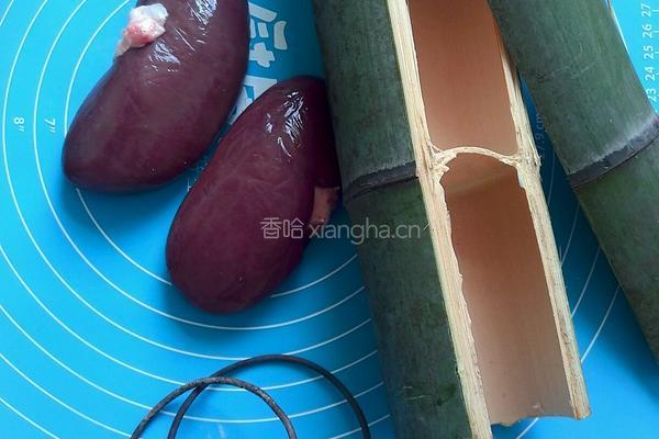 竹筒焖猪腰的做法图解1