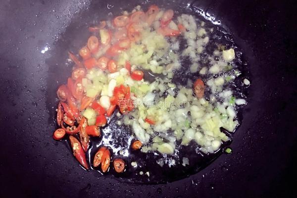 香菇肉丝炒粉的做法图解1