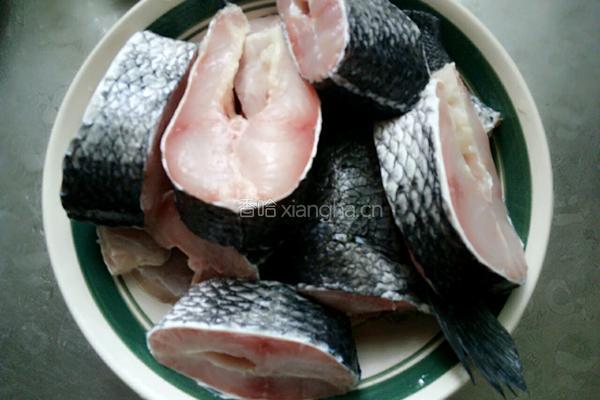 红烧黑鱼的做法图解2