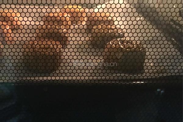广式莲蓉蛋黄月饼的做法图解23