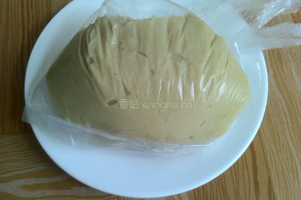 蛋黄广式月饼的做法图解5