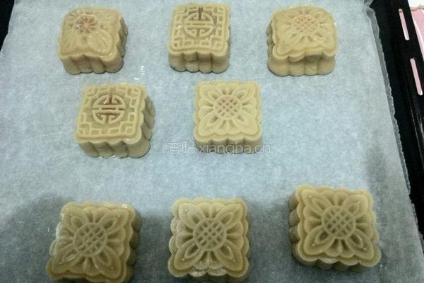 蛋黄广式月饼的做法图解14