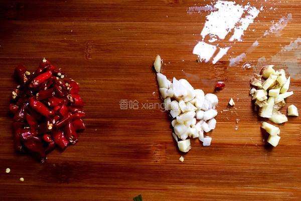 酸辣大白菜的做法图解3
