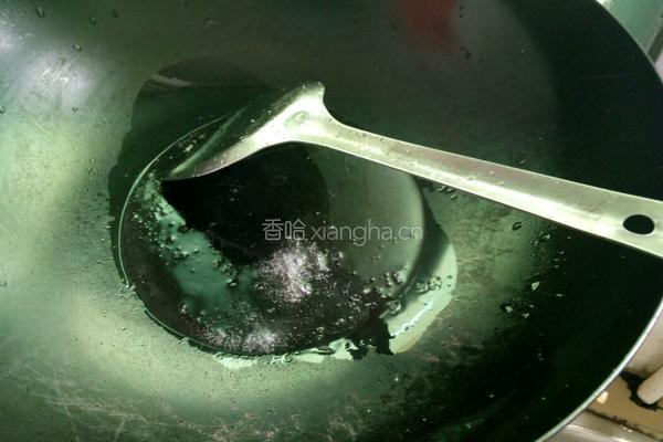 番茄皮蛋粥的做法图解3