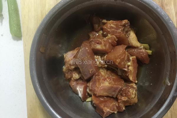 排骨糯米饭的做法图解2