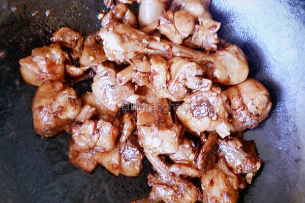 土豆烧鸡块的做法图解8