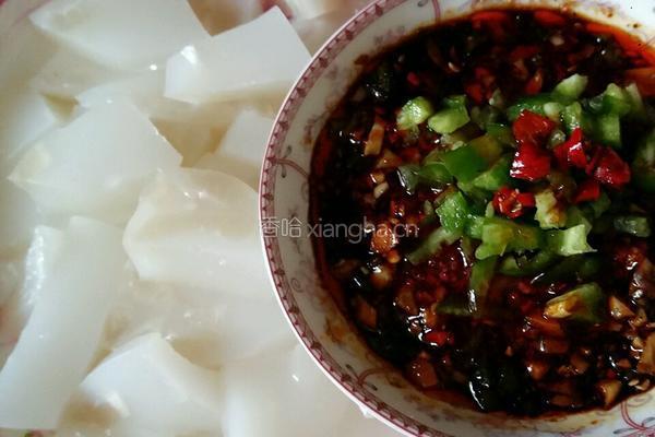 肉皮冻的做法图解5
