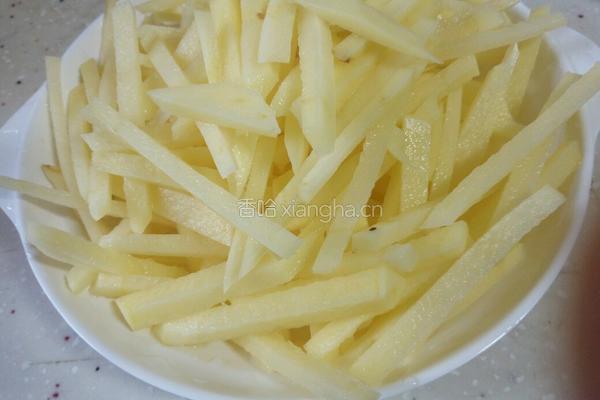 炝炒土豆的做法图解2