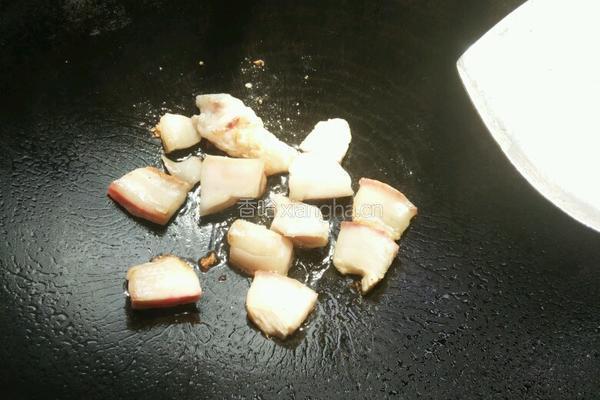 洋葱胡萝卜炒肉的做法图解2