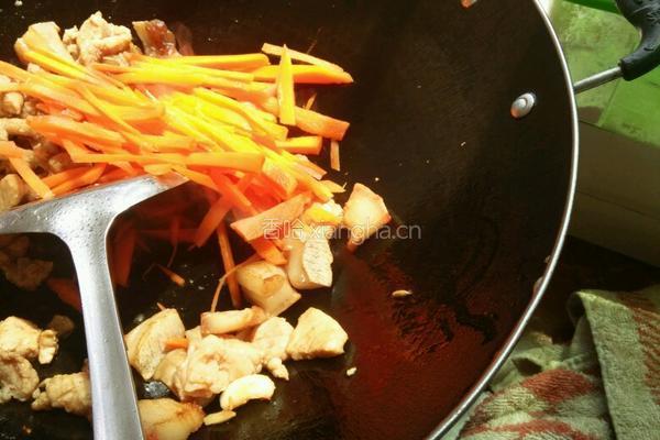 洋葱胡萝卜炒肉的做法图解5
