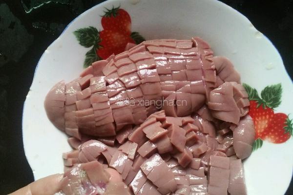 酸萝卜爆炒腰花的做法图解2