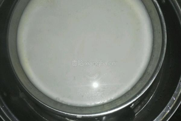 椰汁千层马蹄糕的做法图解3