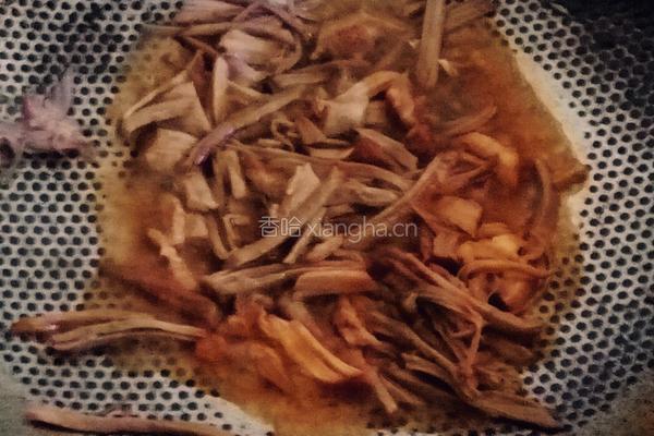 油煎鹌鹑蛋的做法图解6