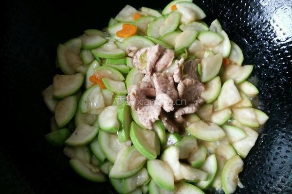 瓠瓜炒肉的做法图解4