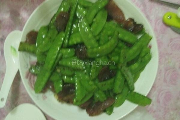 荷兰豆炒腊肠的做法图解8