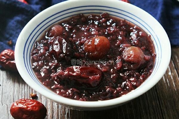 红枣桂圆黑米粥的做法图解5