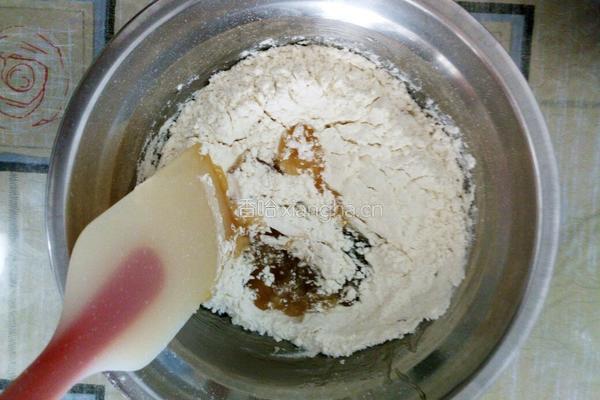 红豆馅广式月饼的做法图解4