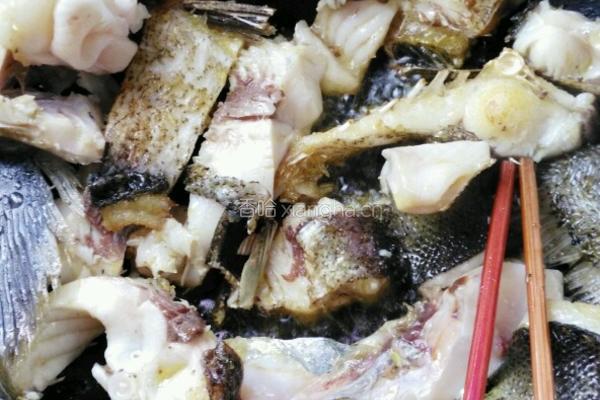 雄鱼豆腐汤的做法图解2