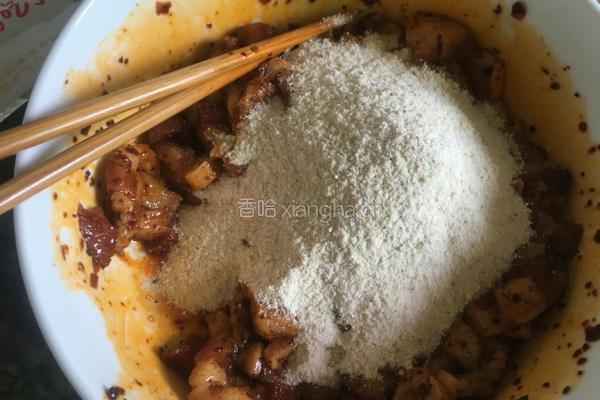 三薯粉蒸肉的做法图解4