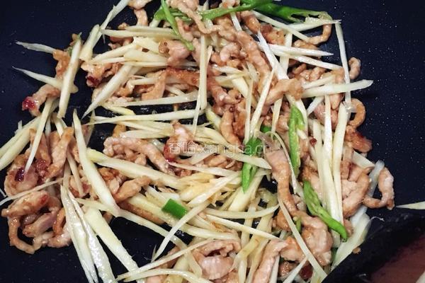 仔姜肉丝的做法图解7