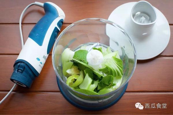 青菜豆腐汤—宝宝的理想辅食的做法图解1