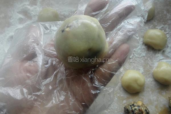 广式五仁月饼的做法图解13