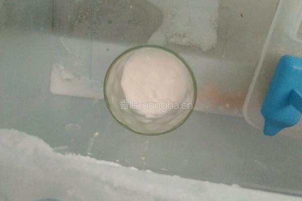 酸奶新地的做法图解3