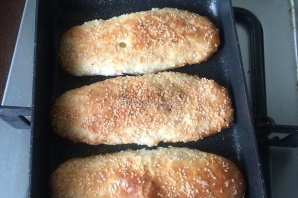 蛋抱烧饼的做法图解3