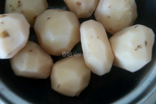孜然小土豆的做法图解1