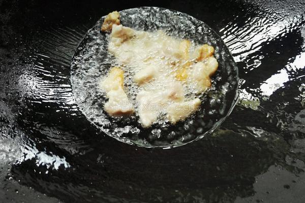 菠萝咕咾肉的做法图解7