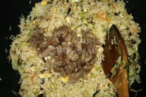 黄金炒饭的做法图解8