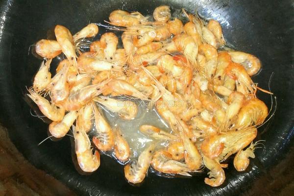 虾米炒韭菜的做法图解4