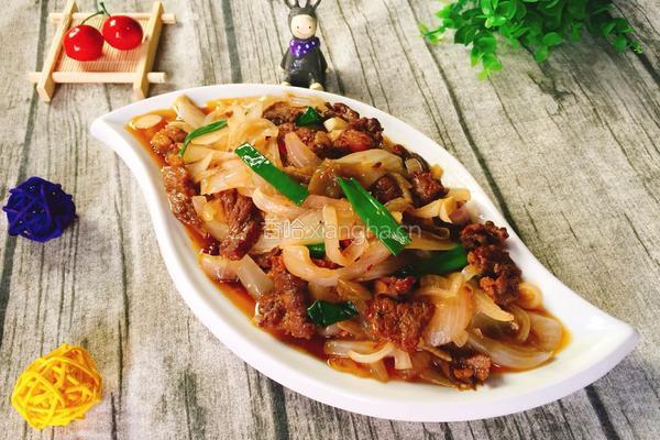 洋葱炒牛肉的做法图解13
