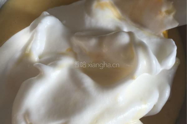 奶香蛋糕卷的做法图解10