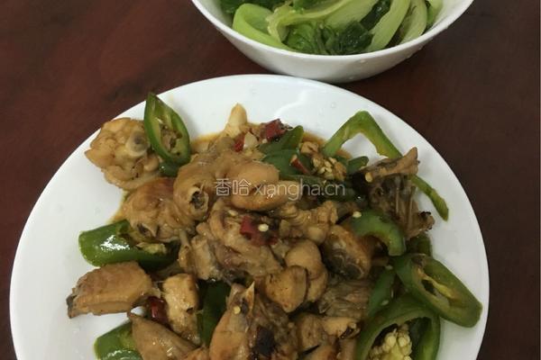 青椒炒鸡肉的做法图解2