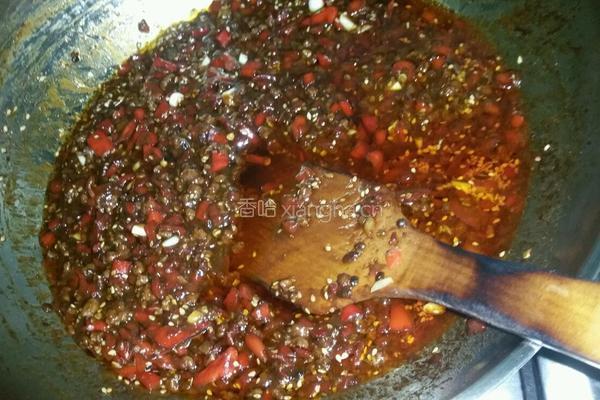 花生牛肉辣椒酱的做法图解8