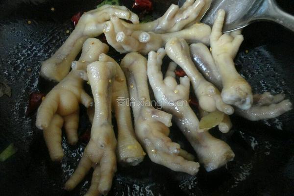 红烧麻辣鸡爪的做法图解5
