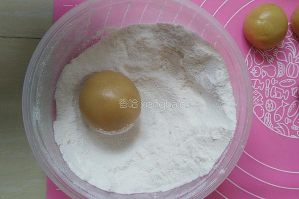 绿豆馅月饼的做法图解6
