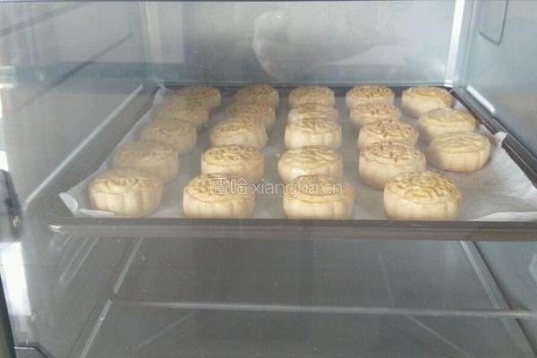 绿豆馅月饼的做法图解11