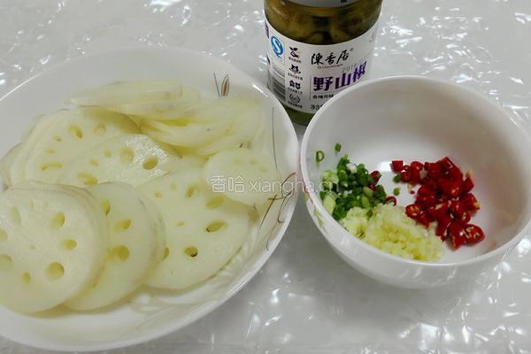 凉拌莲藕的做法图解1