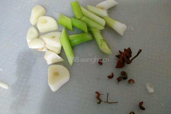 鳕鱼炖豆腐的做法图解3