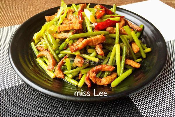 蒜薹炒肉丝的做法图解8
