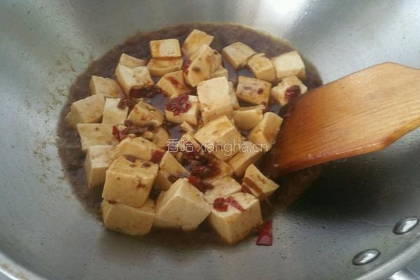 麻婆豆腐（自制辣酱版）的做法图解4